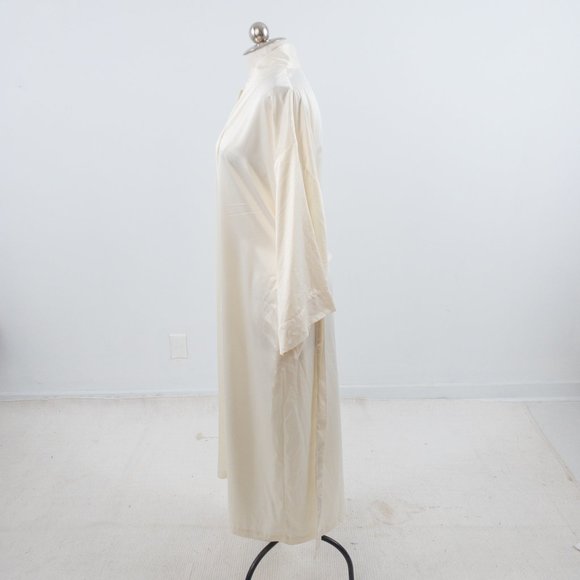 Natori M Silky Wrap Hollywood Robe Cream White - Picture 7 of 9